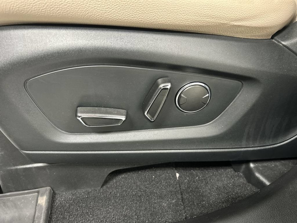 2020 Ford Explorer Limited - Photo 10
