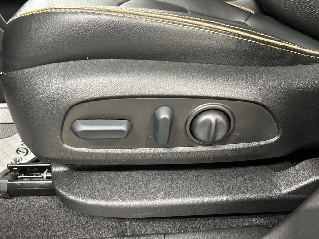 2023 GMC Terrain AT4 - Photo 10