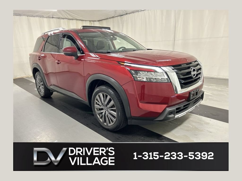 Used 2023 Nissan Pathfinder SL 4WD SUV