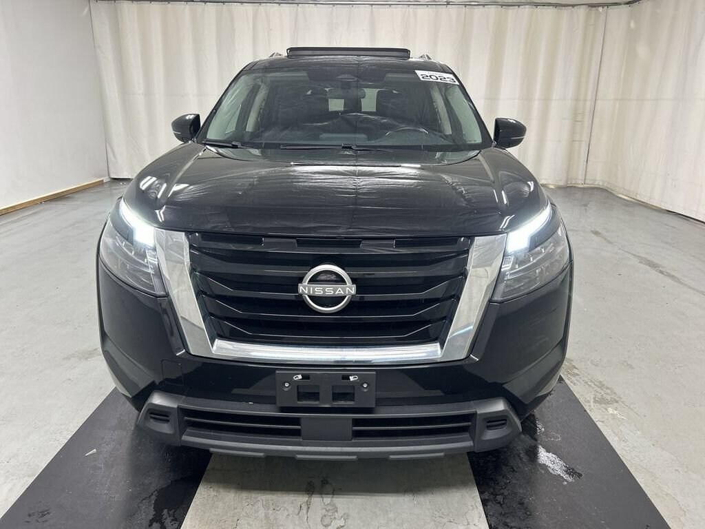 Used 2023 Nissan Pathfinder SV 4WD SUV