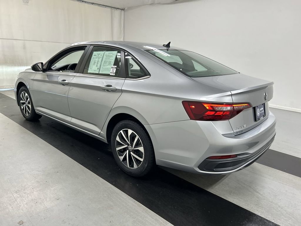 2023 Volkswagen Jetta S - Photo 7