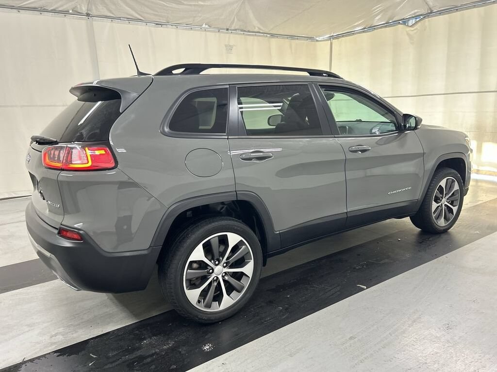 Used 2022 Jeep Cherokee Limited 4x4 SUV