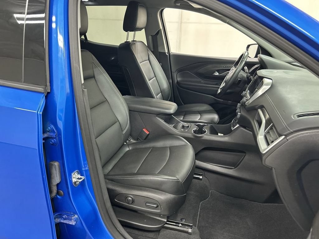 2024 GMC Terrain SLT - Photo 22