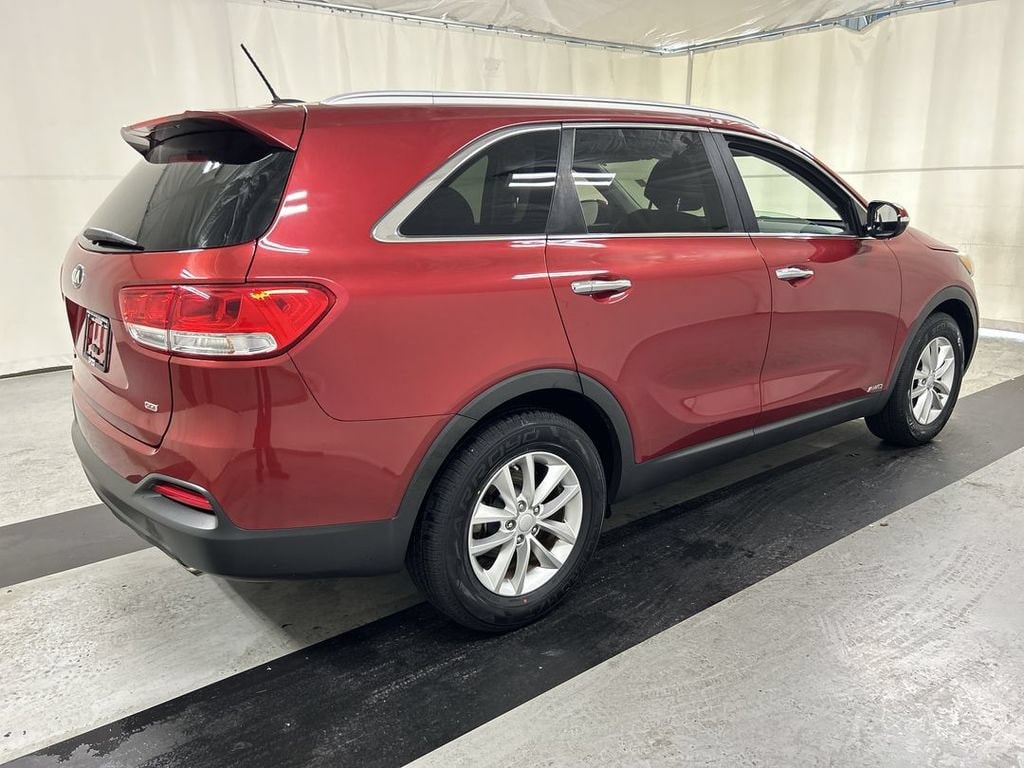 Used 2017 Kia Sorento 2.4L LX SUV