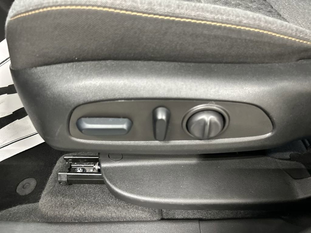 2024 Chevrolet Equinox LT - Photo 10