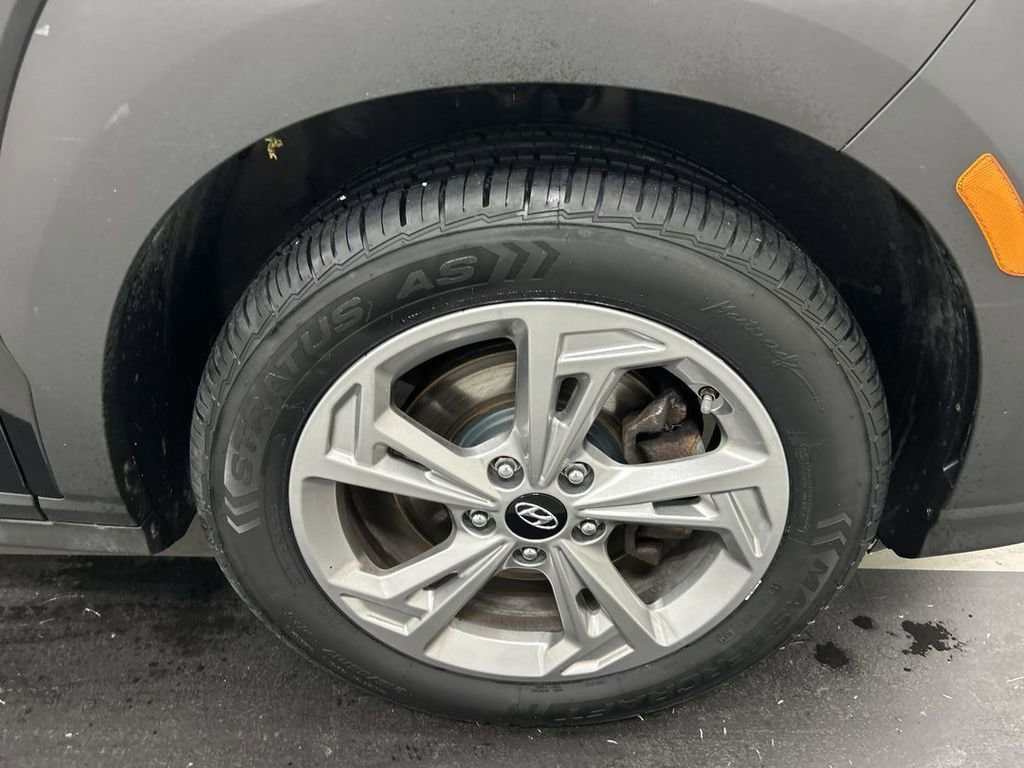 2022 Hyundai Kona SEL - Photo 8