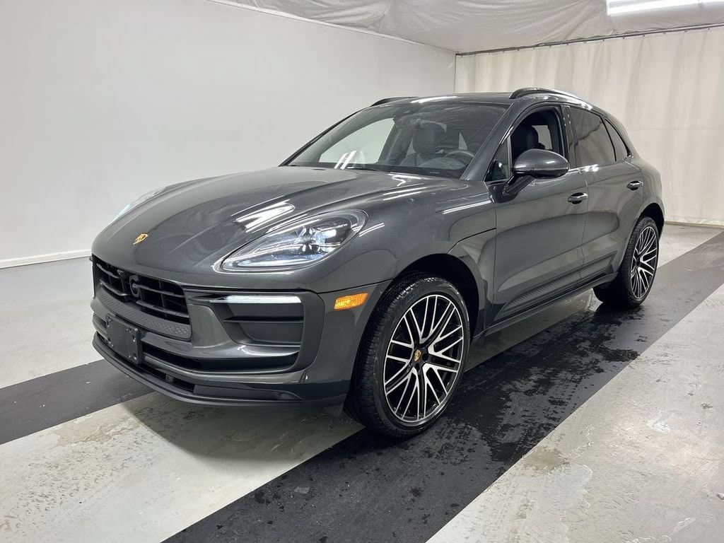 2026 Porsche Macan