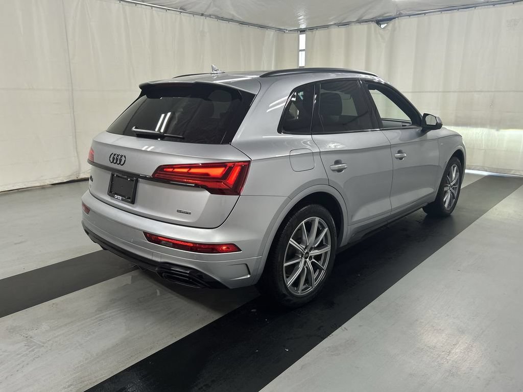 2024 Audi Q5 Premium Plus - Photo 2