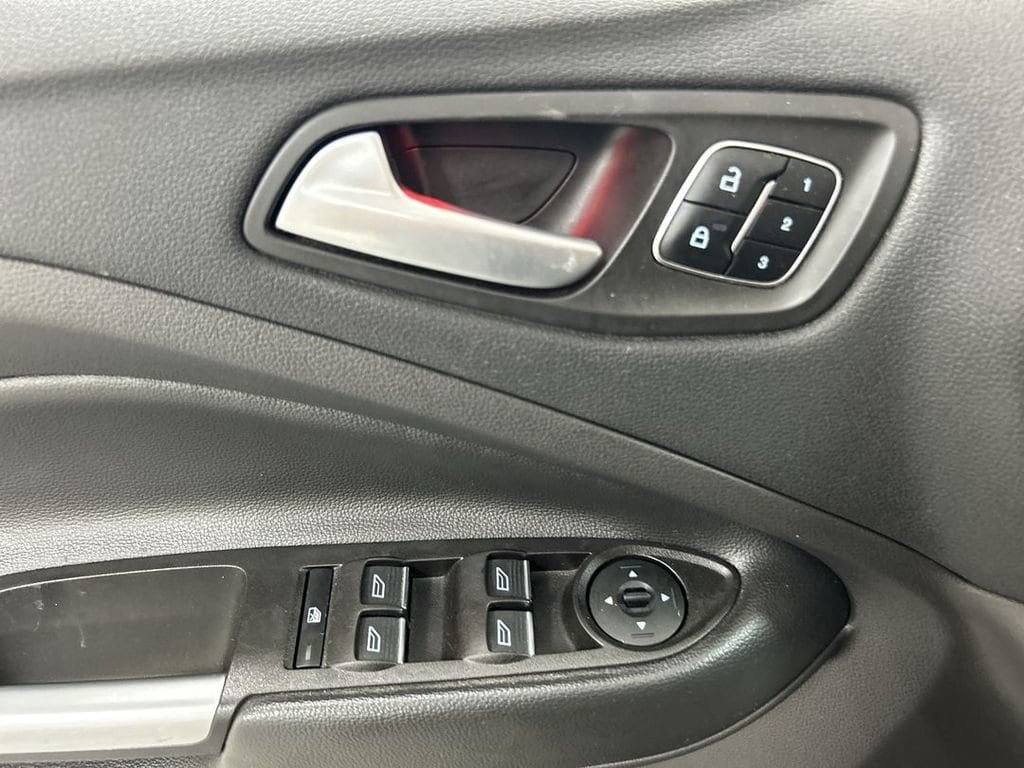 2017 Ford Escape Titanium - Photo 11