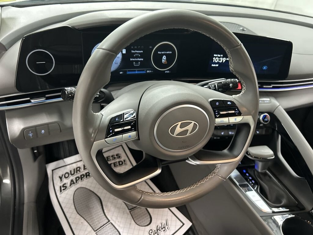 Used 2024 Hyundai Elantra SEL Sedan