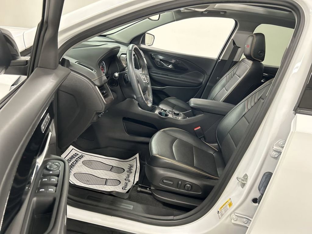 2023 GMC Terrain AT4 - Photo 9
