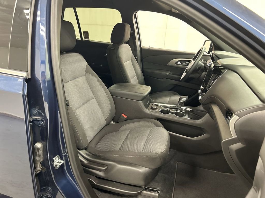 2023 Chevrolet Traverse 1LT - Photo 23