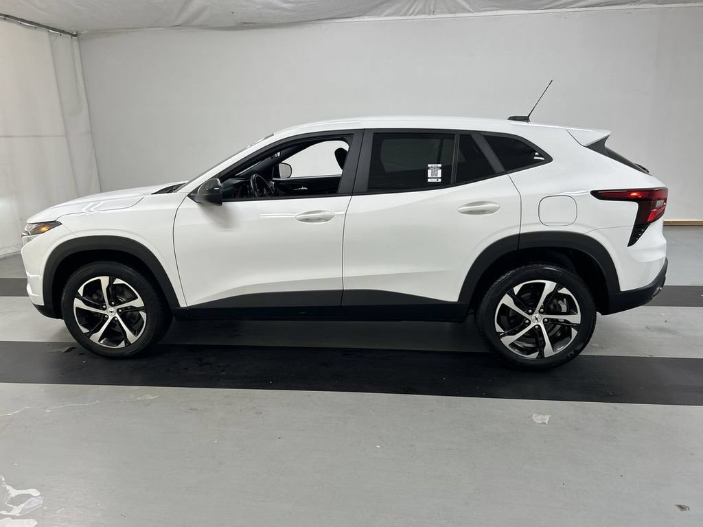 2024 Chevrolet Trax RS - Photo 6