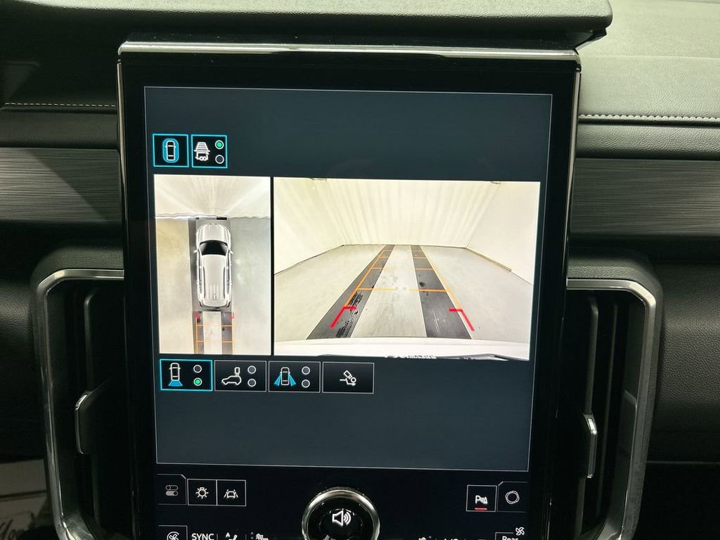 2025 GMC Acadia Elevation - Photo 15