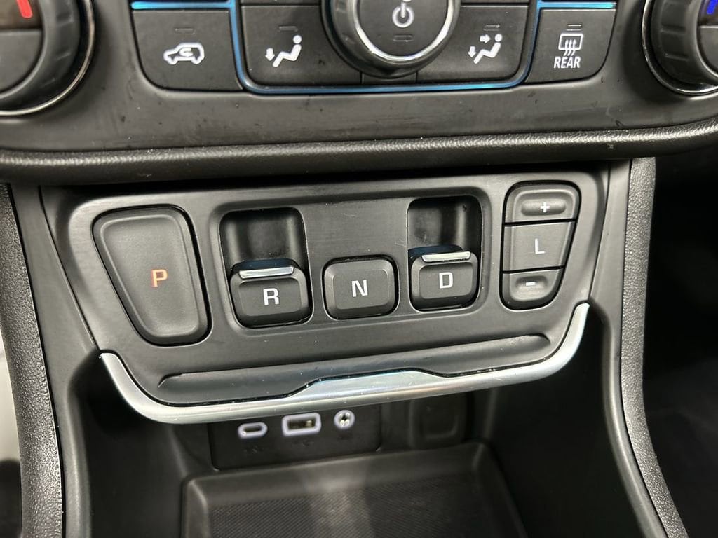 2021 GMC Terrain SLE - Photo 17