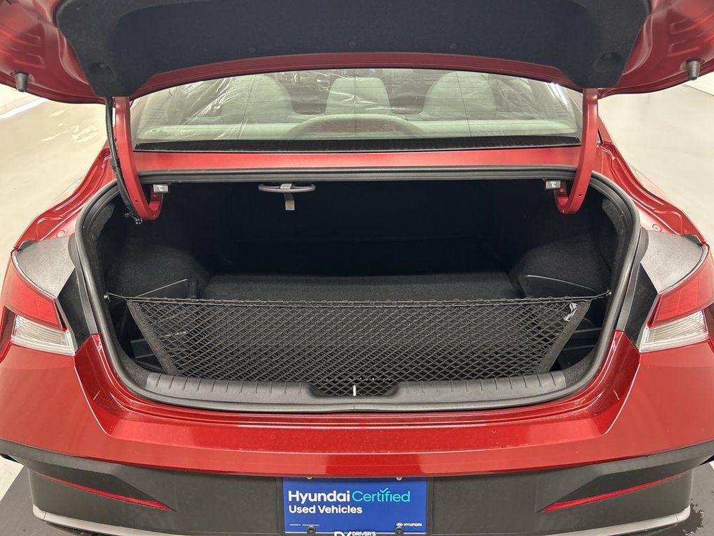 2024 Hyundai Elantra SEL - Photo 21
