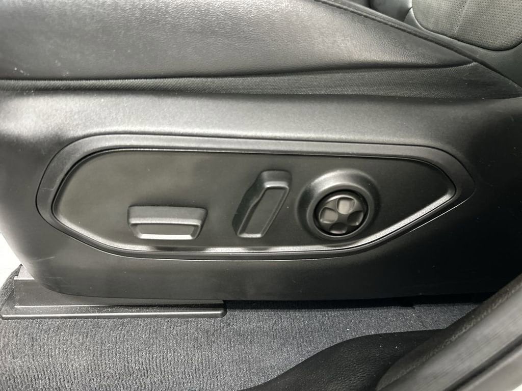 2023 Jeep Grand Cherokee L Altitude - Photo 10