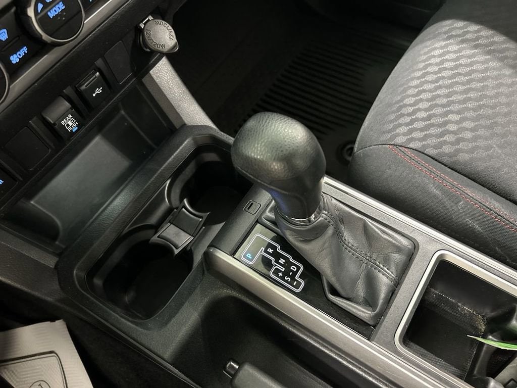 2023 Toyota Tacoma SR5 - Photo 17