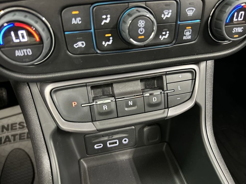 2023 GMC Terrain AT4 - Photo 18
