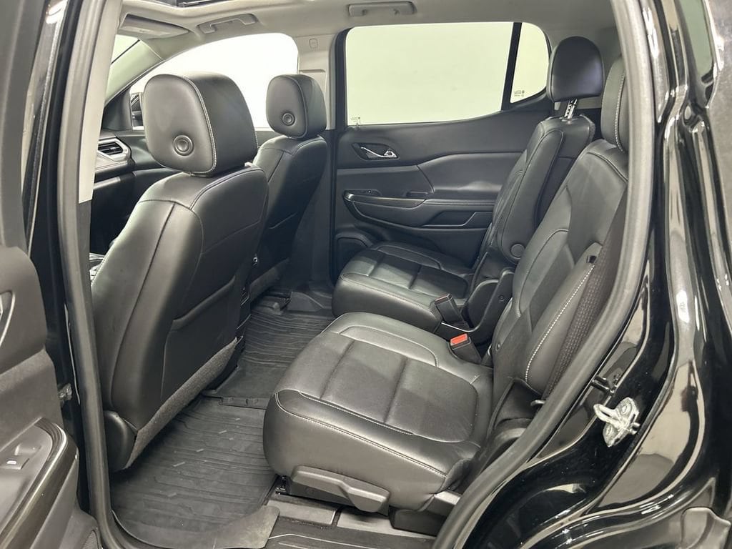 2021 GMC Acadia SLT - Photo 21