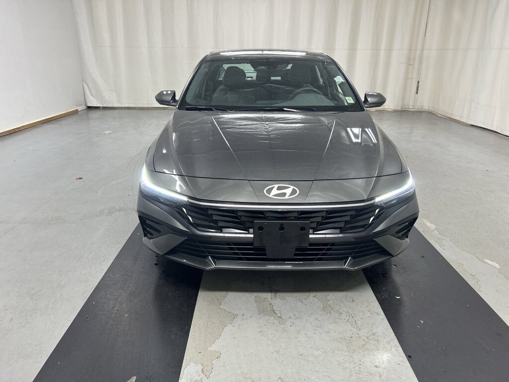 Used 2024 Hyundai Elantra SEL Sedan
