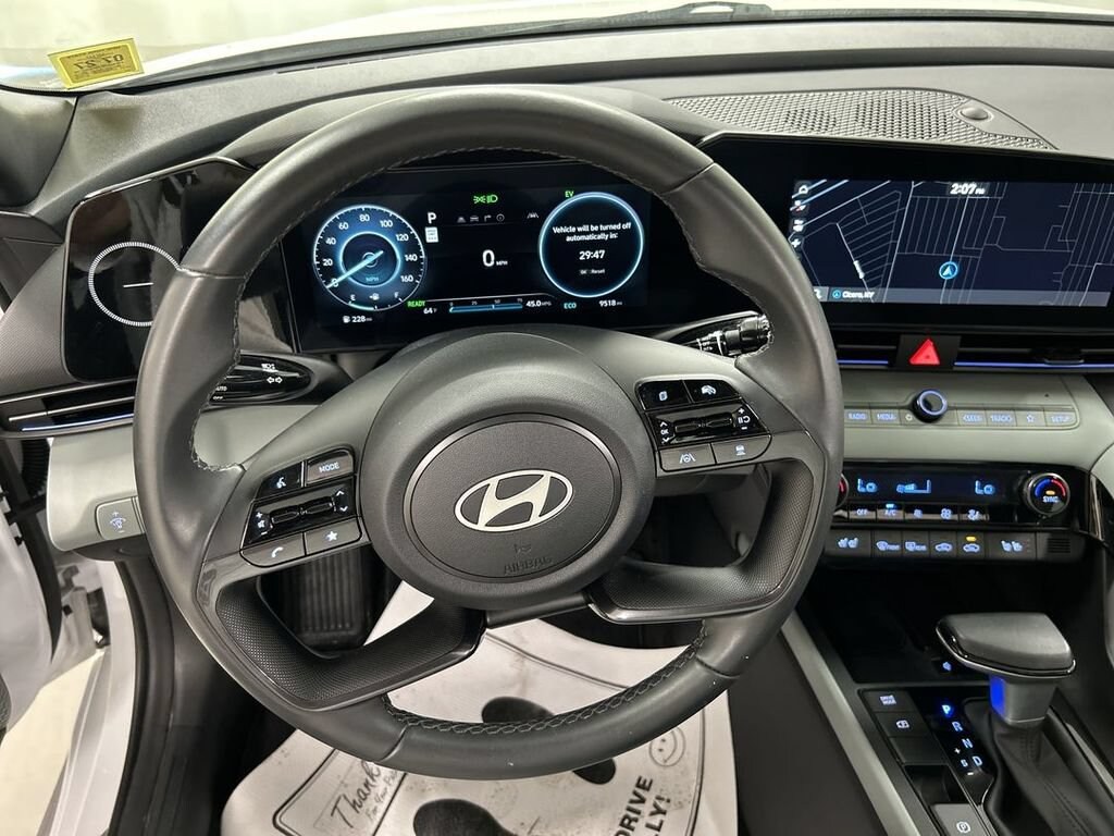 Used 2025 Hyundai Elantra Hybrid Limited Sedan