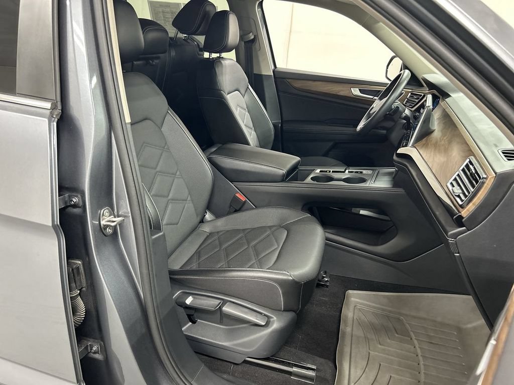 2024 Volkswagen Atlas SE - Photo 23