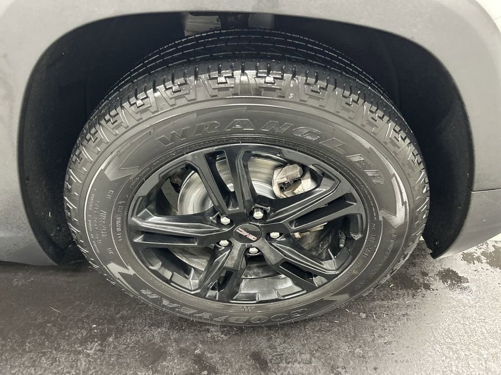 2023 GMC Terrain AT4 - Photo 8