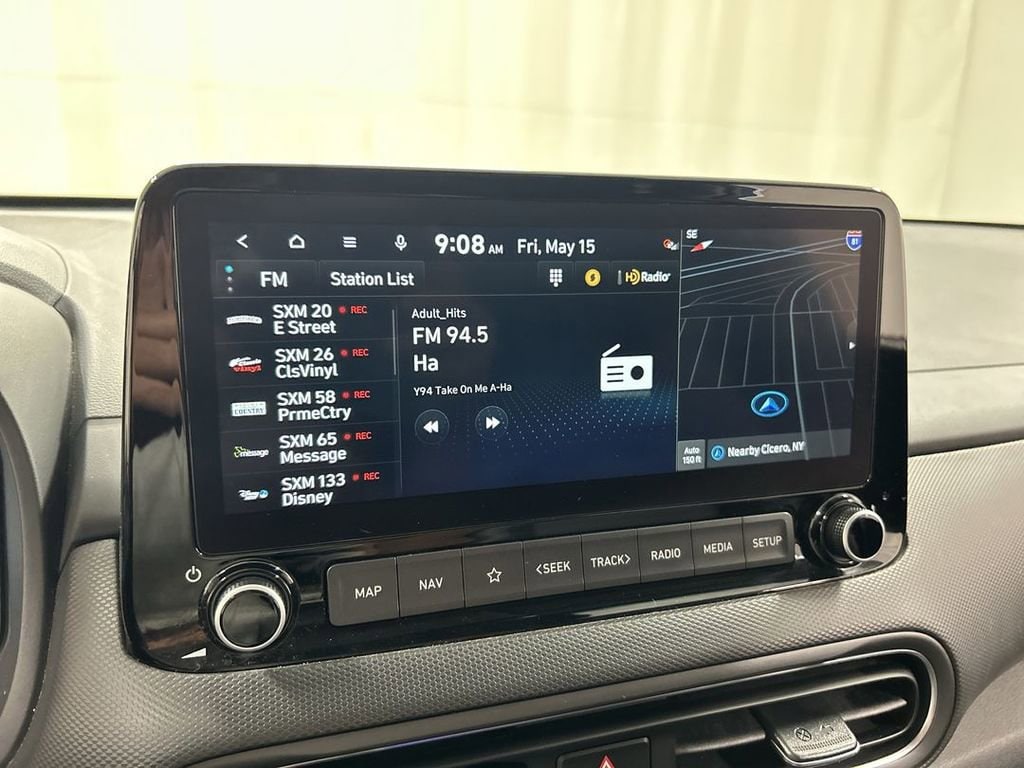 2023 Hyundai Kona Limited - Photo 14
