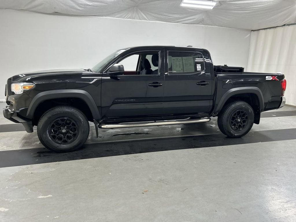 2023 Toyota Tacoma SR5 - Photo 6