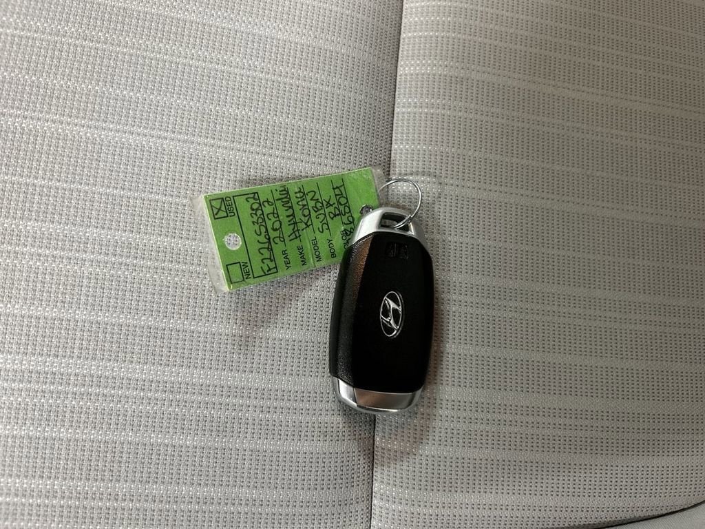 2022 Hyundai Kona SEL - Photo 12
