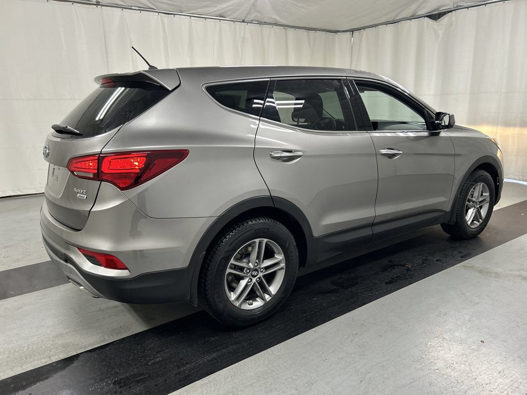 Used 2018 Hyundai Santa Fe Sport 2.4L SUV