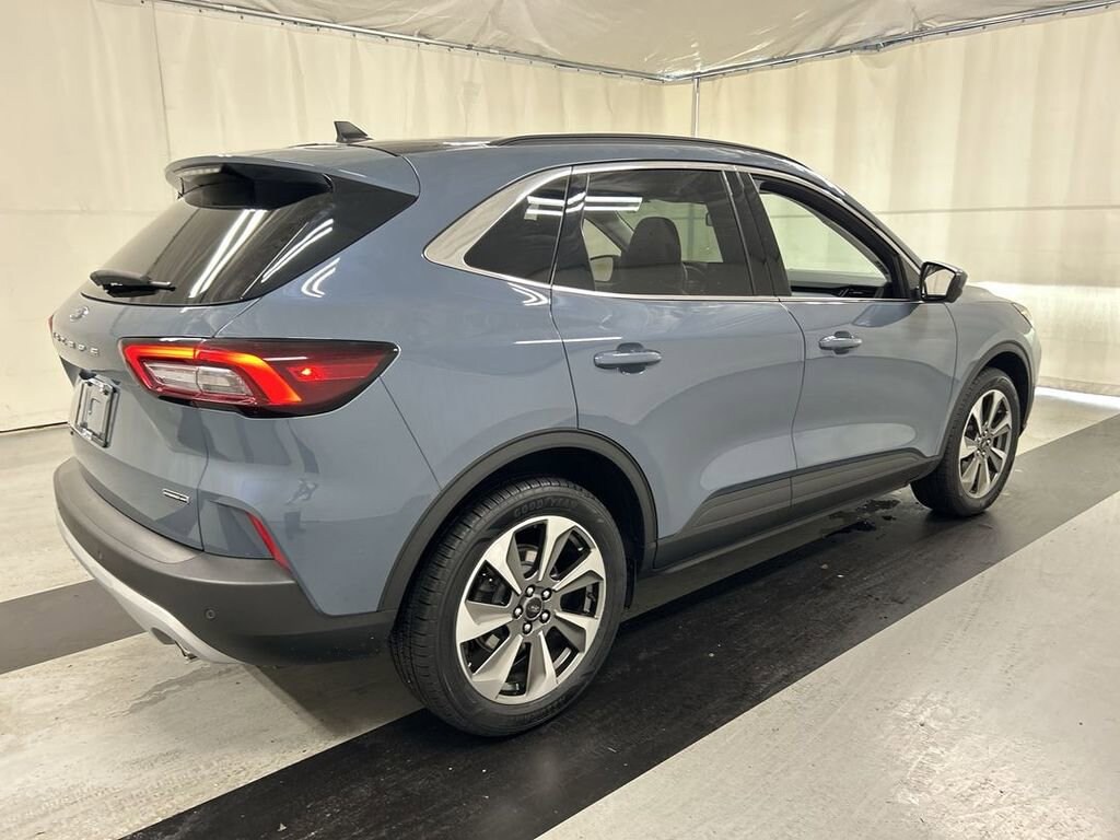 Used 2023 Ford Escape Platinum SUV