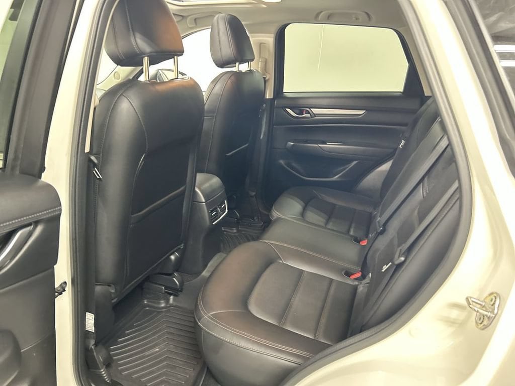 2022 Mazda CX-5 S Preferred package - Photo 20