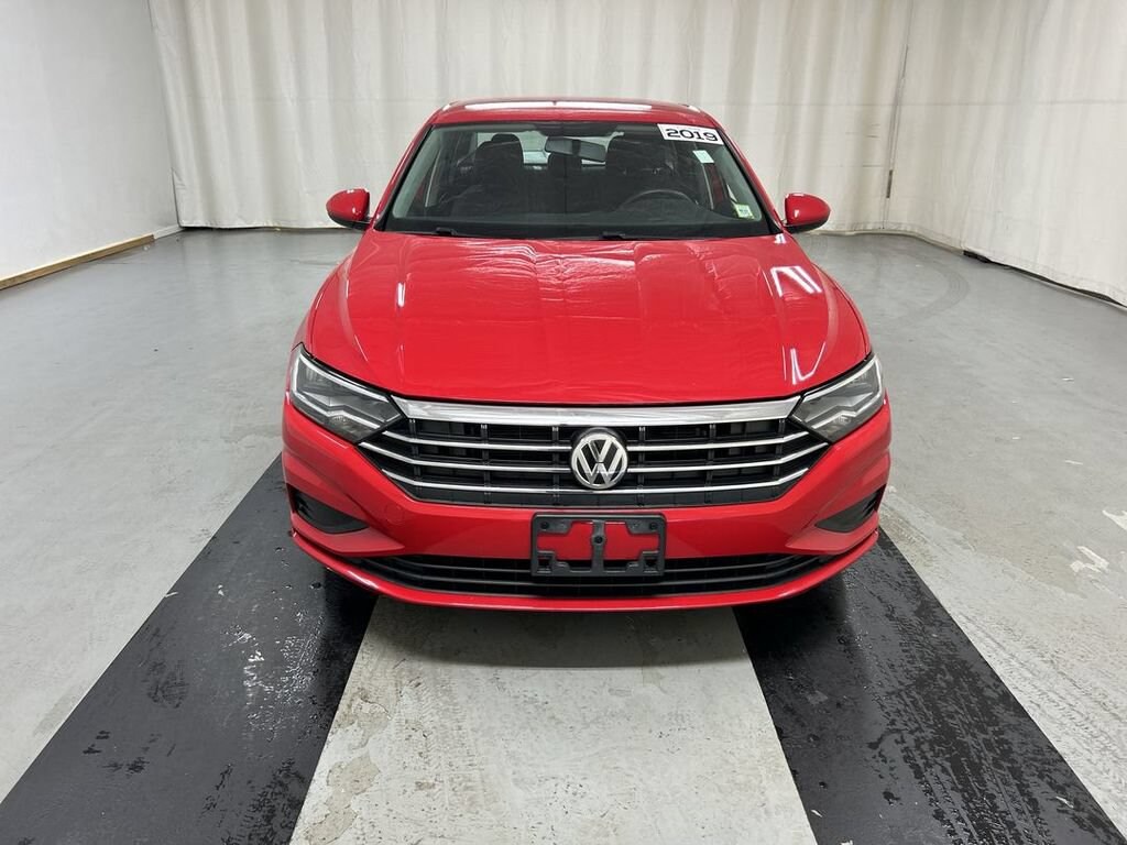 Used 2019 Volkswagen Jetta 1.4T SE Sedan