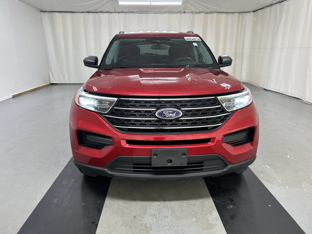 2023 Ford Explorer XLT - Photo 3