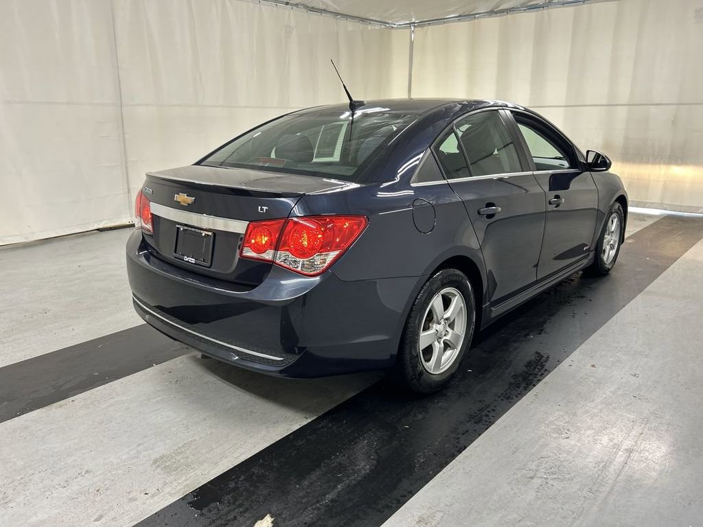 Used 2014 Chevrolet Cruze 1LT with VIN 1G1PC5SB5E7439784 for sale in Cicero, NY
