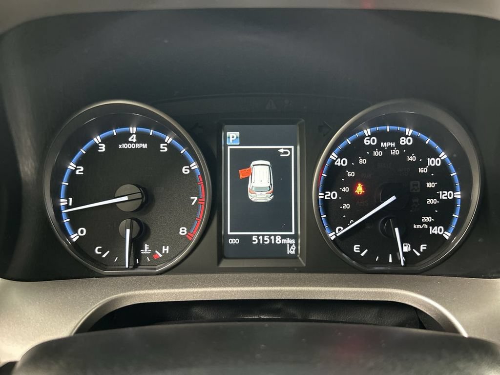2017 Toyota RAV4 LE - Photo 13