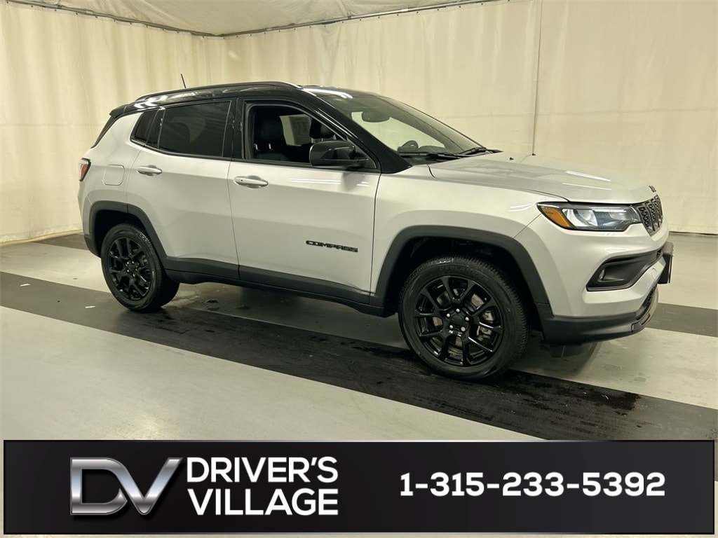 2024 Jeep Compass Latitude's photo