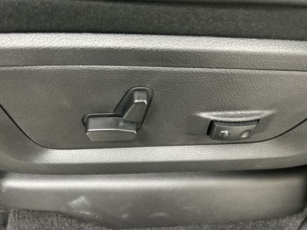 2026 RAM 2500 Laramie - Photo 13