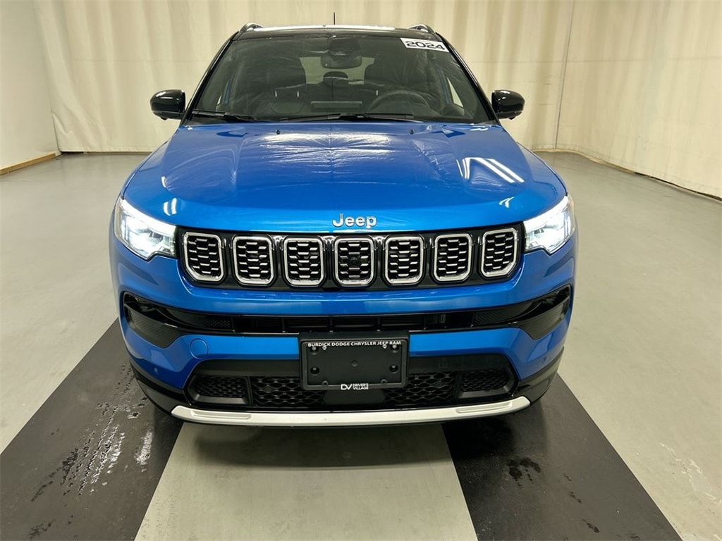 Used 2024 Jeep Compass Limited SUV