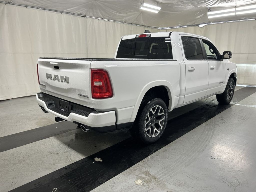 New 2026 Ram 1500 LARAMIE CREW CAB 4X4 5'7 BOX Pickup