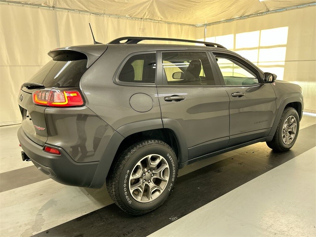 Used 2022 Jeep Cherokee Trailhawk SUV