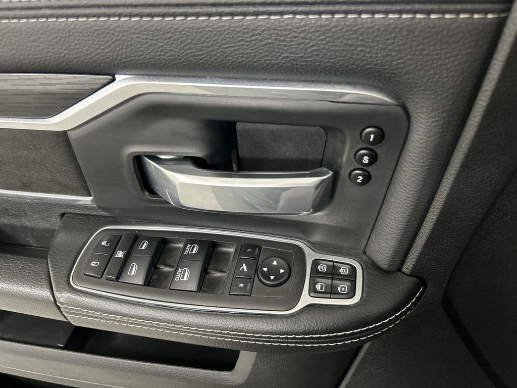2024 RAM Ram 2500 Pickup Laramie - Photo 11