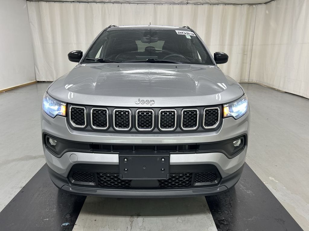 2023 Jeep Compass Latitude - Photo 3