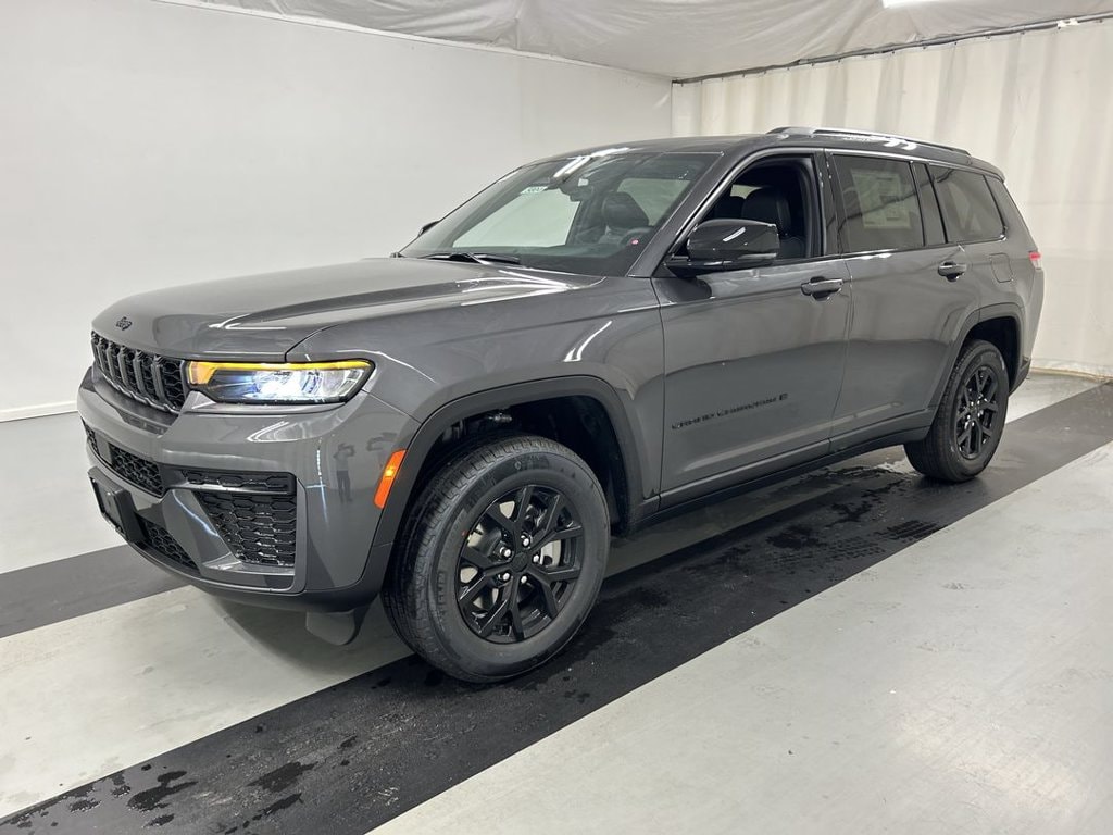 New 2026 Jeep Grand Cherokee L LAREDO ALTITUDE 4X4 Sport Utility