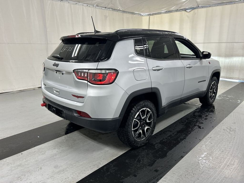 New 2026 Jeep Compass TRAILHAWK 4X4 Sport Utility