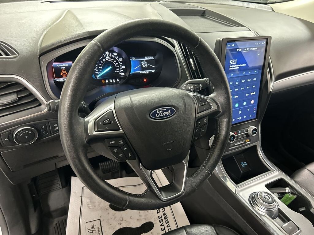 Used 2022 Ford Edge Titanium SUV