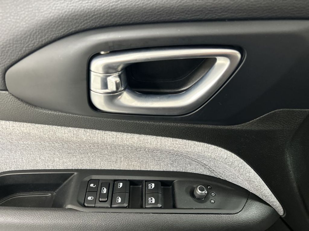 2023 Jeep Compass Latitude Lux - Photo 11