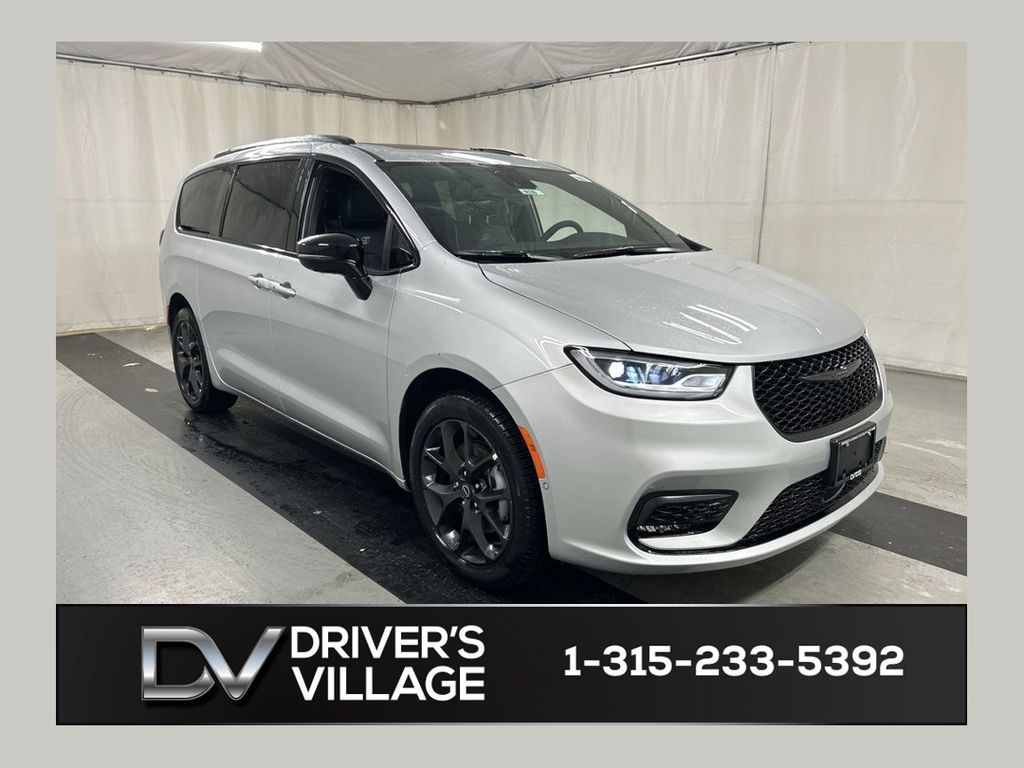 2026 Chrysler Pacifica